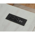 Escritorio esquinero en forma de L estilo rústico con puertos USB y tomas de corriente