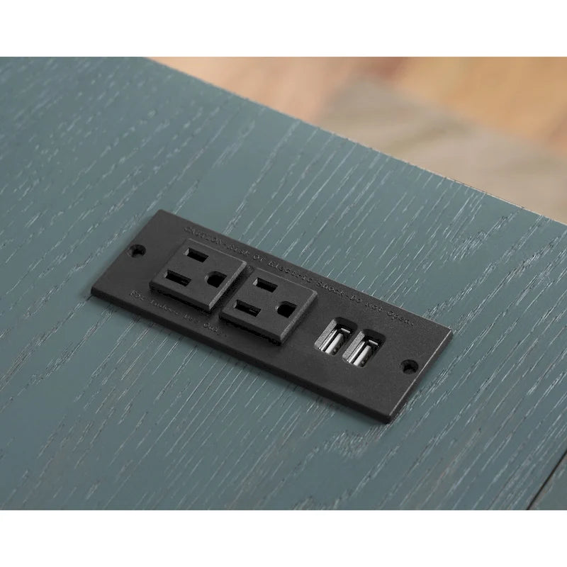 Escritorio esquinero en forma de L estilo rústico con puertos USB y tomas de corriente