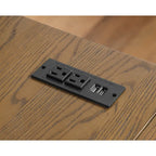 Escritorio esquinero en forma de L estilo rústico con puertos USB y tomas de corriente